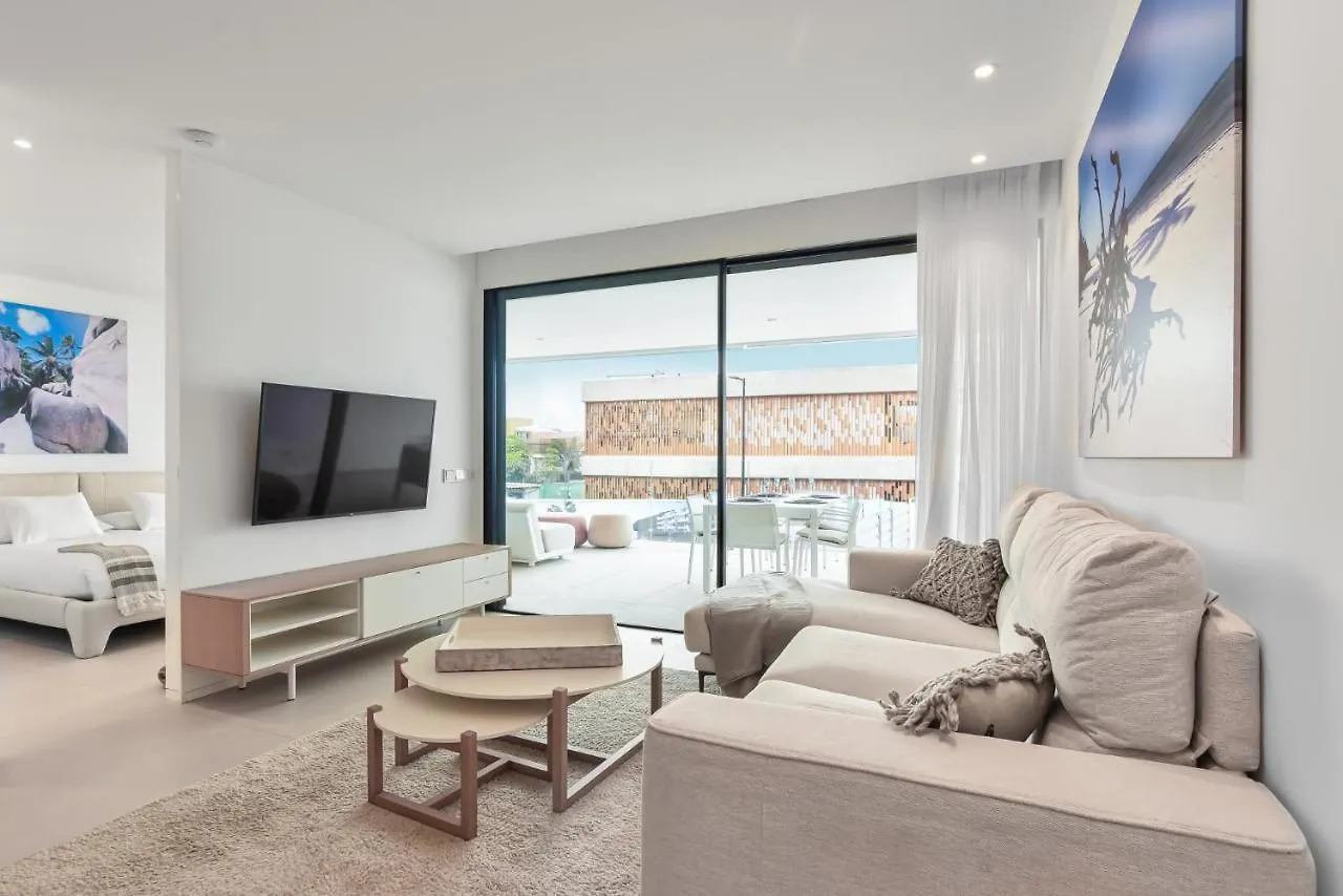 아로나 Infinity 0-2 Luxe Partial Sea View 2B 빌라 스페인